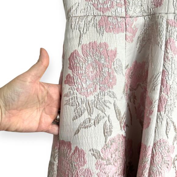 Gal Meets Glam Adair Pink Metallic Floral Print Fit N Flare Dress Womens Size 4P - Picture 6 of 11